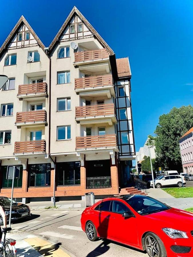 Uroczy Apartament Rzeczna Kolobrzeg Exterior photo